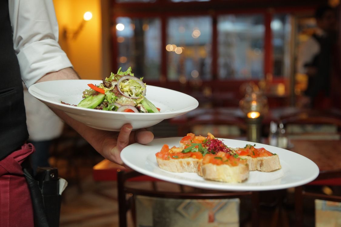 New Jersey Restaurants to Watch This Fall representing New Jersey's vibrant food and dining culture
